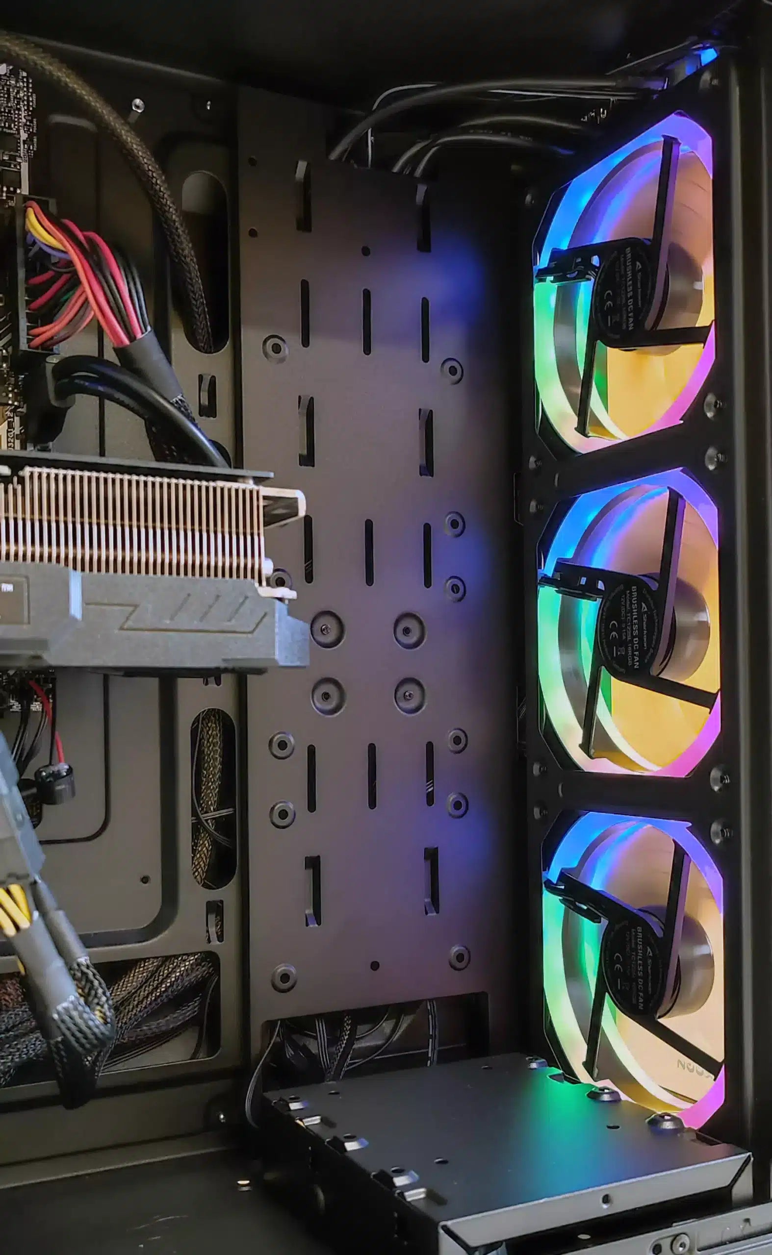 PC-Gaming Medusa Ultimate | Intel Core i9-10900F 10 Kerne | RAM 16 GB | SSD M.2 NVME 500 GB | Nvidia RTX 3070 8 GB | WLAN | Windows 11 Pro PC-Gaming Medusa Ultimate | Intel Core i9-10900F 10 Kerne | RAM 16 GB | SSD M.2 NVME 500 GB | Nvidia RTX 3070 8 GB | WLAN | Windows 11 Pro